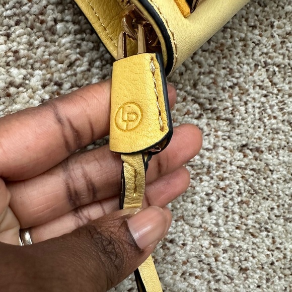 Linea Pelle Yellow Zip Around Clutch Bag Genuine Leather Studded Detail - Picture 7 of 11